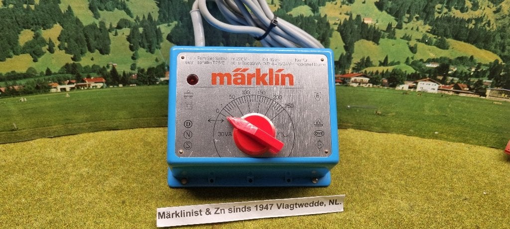 Marklin 6631 Kunststof trafo 30 VA, Gebruikt, Analoog, Ophalen of Verzenden, Märklin