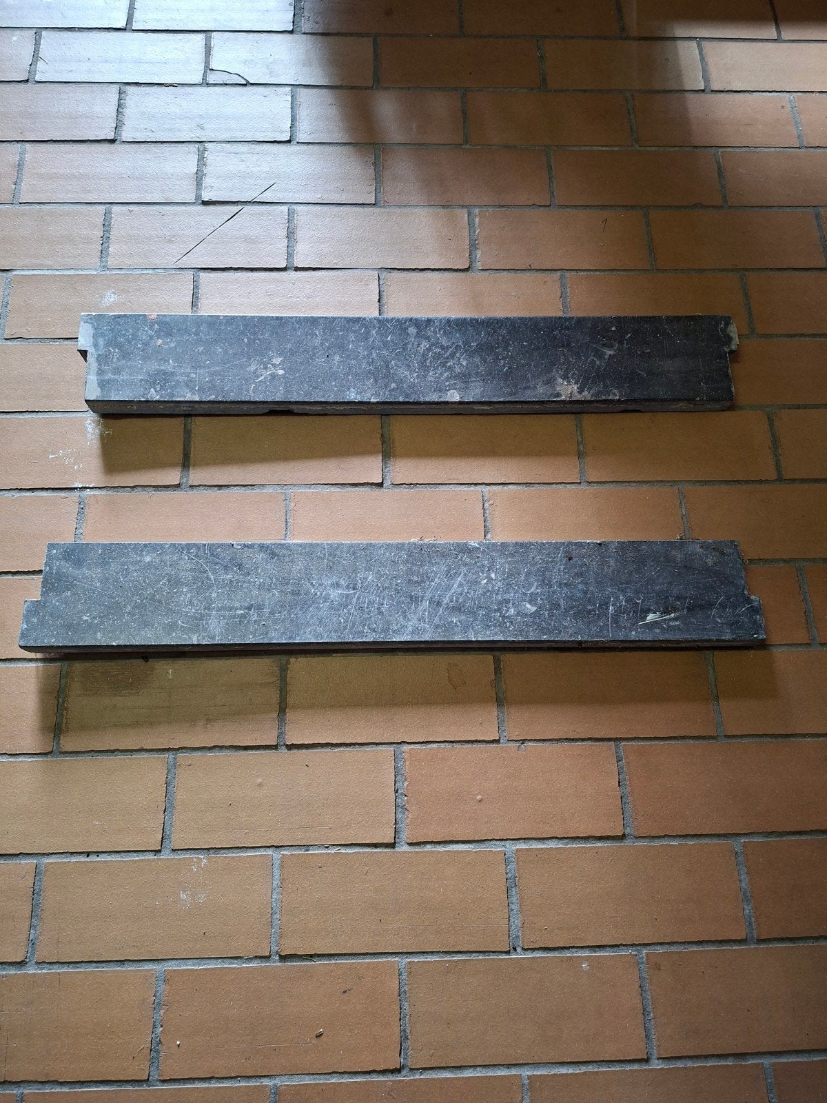 2x Natuursteen Dorpels - Belgisch Hardsteen (82,5x12cm), Doe-het-zelf en Verbouw, Ophalen