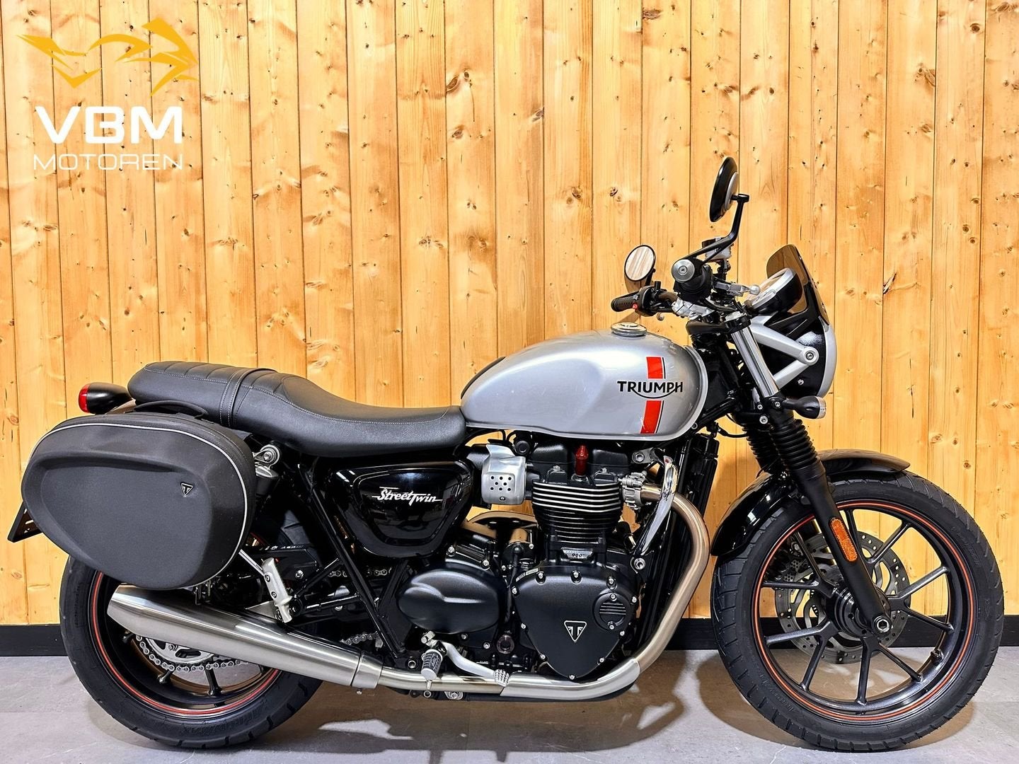 Triumph Street Twin 900 Street-Twin van 1e eigenaar!, 2 cilinders, Motorrijbewijs A, Bedrijf, Meer dan 35 kW