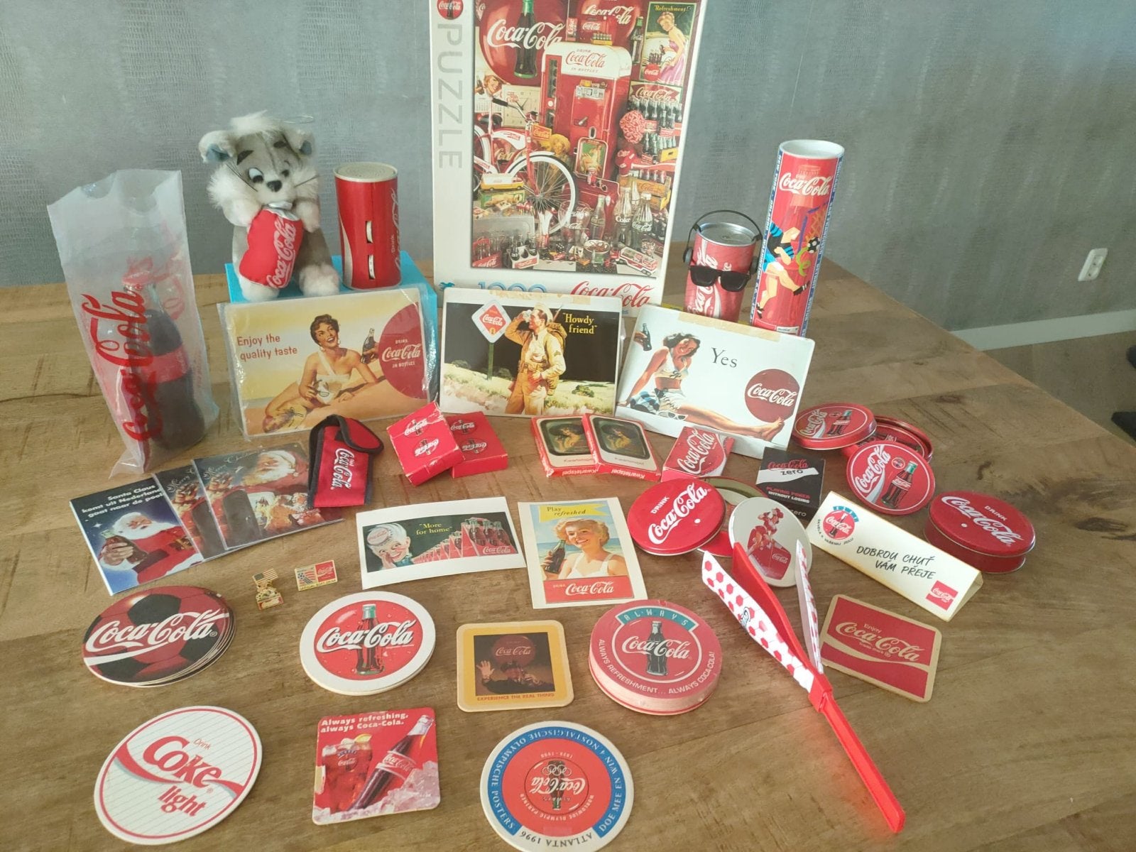 Grote Coca Cola blikjes verzameling, inclusief 40 jaar oude, Verzamelen, Merken en Reclamevoorwerpen, Ophalen, Gebruikt, Verpakking
