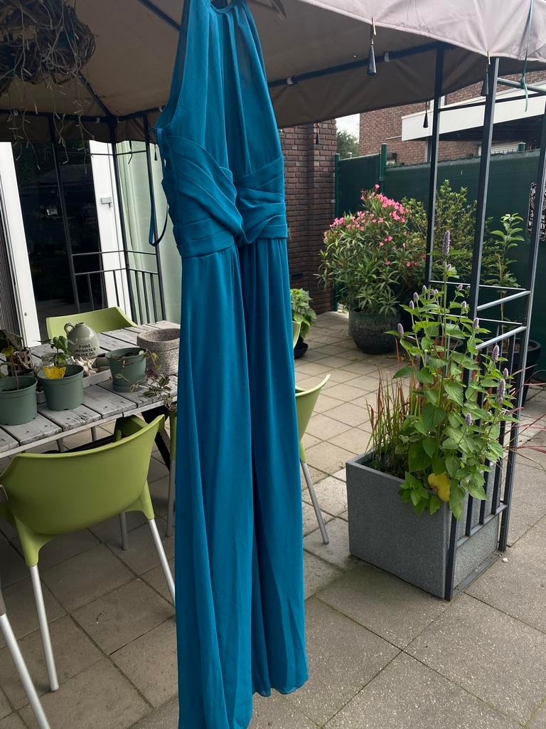 Twee prachtige turquoise galajurken - Halter & Geplooid, Maat 38/40 (M), Galajurk, Blauw, Ophalen of Verzenden