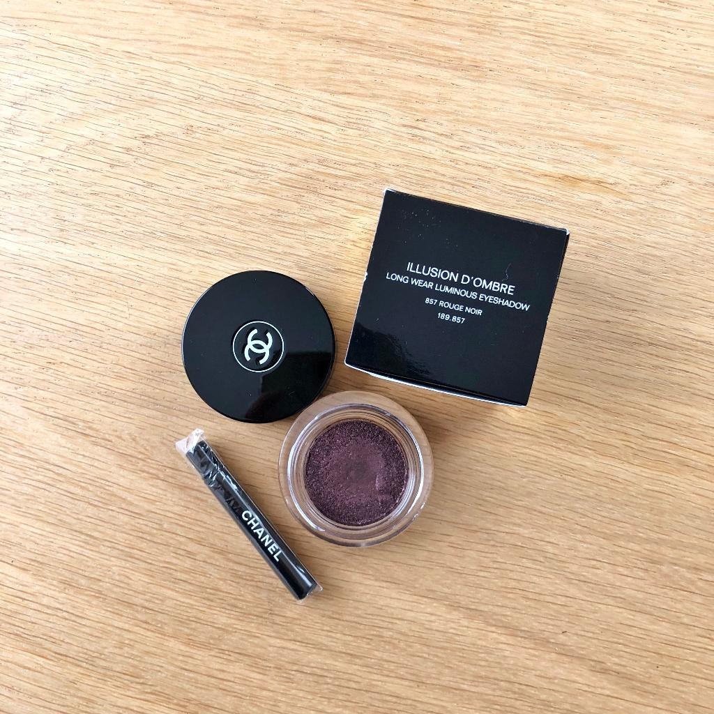 Chanel llusion d'Ombre - Rouge Noir, Ophalen of Verzenden, Zo goed als nieuw, Overige kleuren, Ogen
