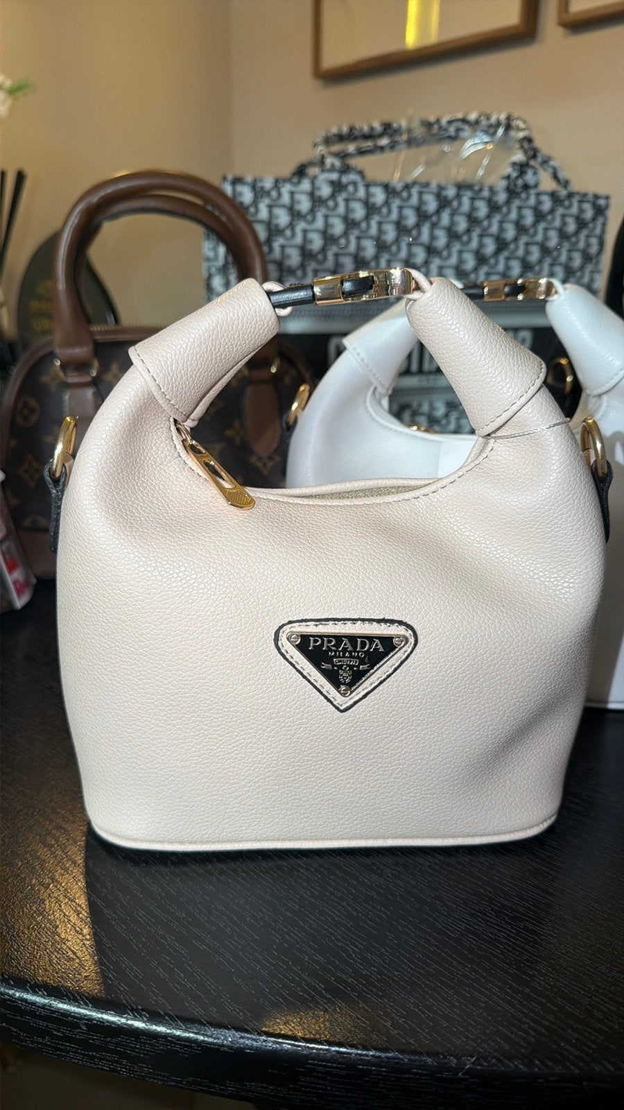 Prada tasje, Sieraden, Tassen en Uiterlijk, Tassen | Damestassen, Ophalen of Verzenden, Nieuw, Zwart, Schoudertasje