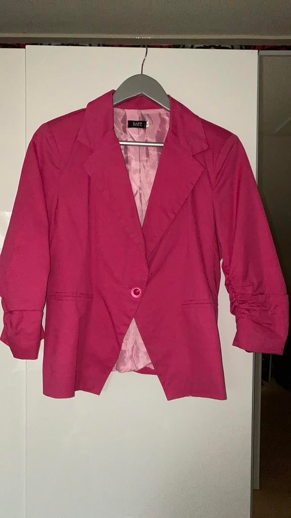 Roze colbert maat L 40 met knoop en drie kwart mouw, Kleding | Dames, Ophalen of Verzenden, Zo goed als nieuw, Maat 38/40 (M)