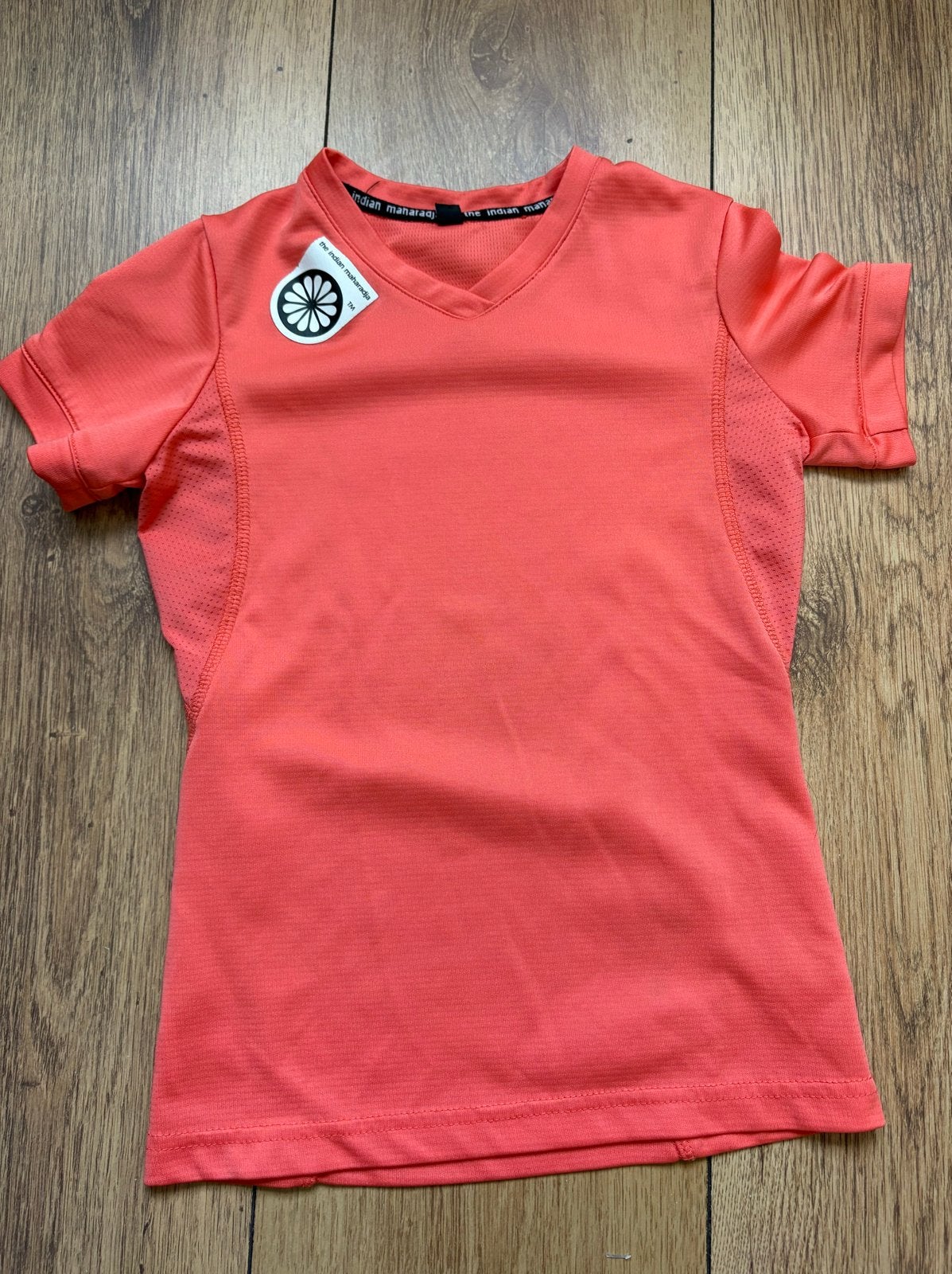 Indian Maharadja sportshirt maat 128 (valt klein), Ophalen, Zo goed als nieuw, Meisje, Sport- of Zwemkleding