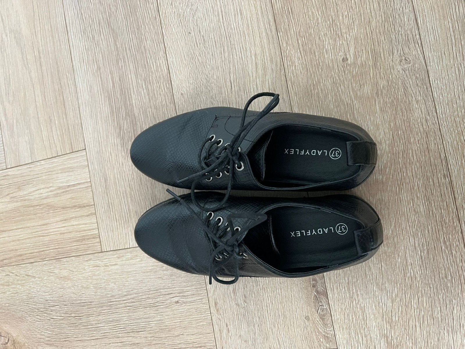 Nieuw Ladyflex zwarte veterschoenen maat 37, Schoenen met lage hakken, Zwart, Ladyflex, Nieuw