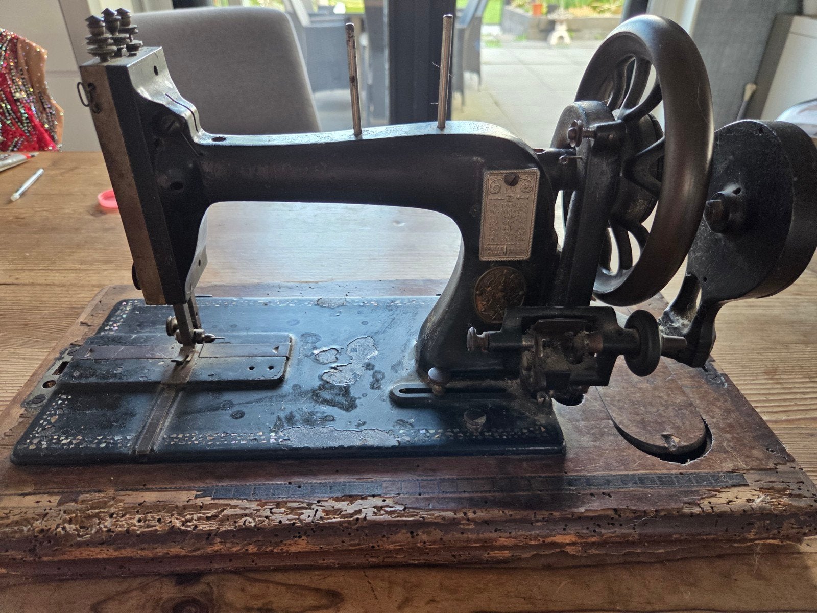 Antieke Naaimachine - Decoratief Vintage Stuk, Ophalen of Verzenden