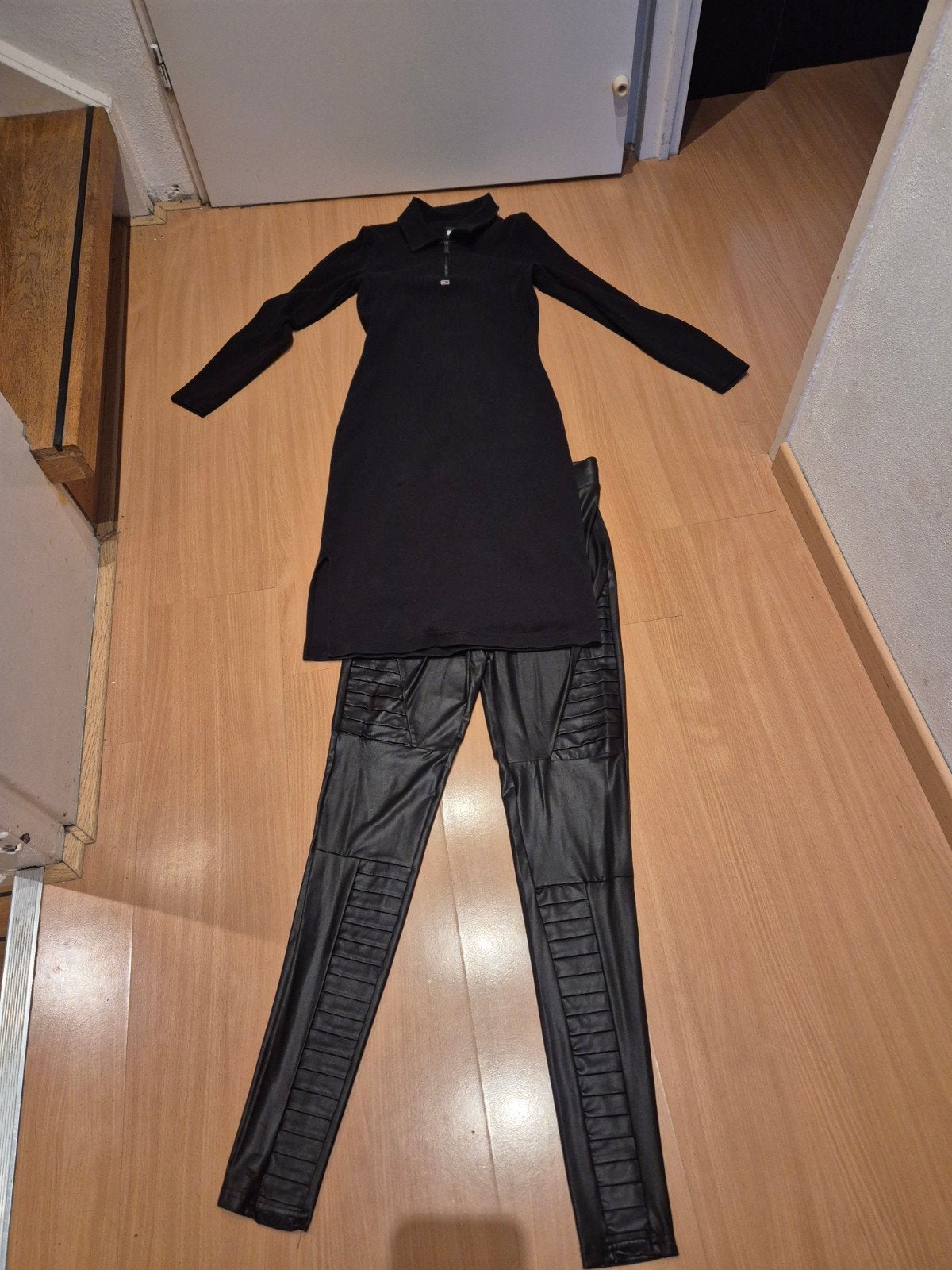 Tommy Jeans jurk en Only legging set - Maat S/XS, Ophalen of Verzenden