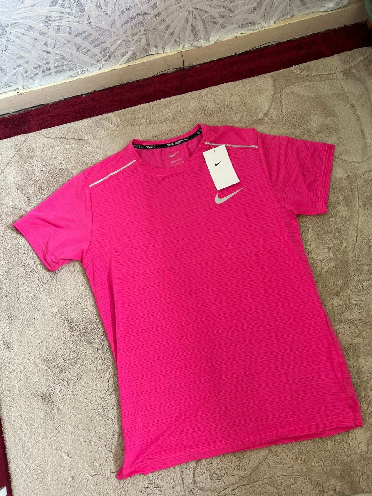 Nike set Dri-Fit, Ophalen of Verzenden, Nieuw