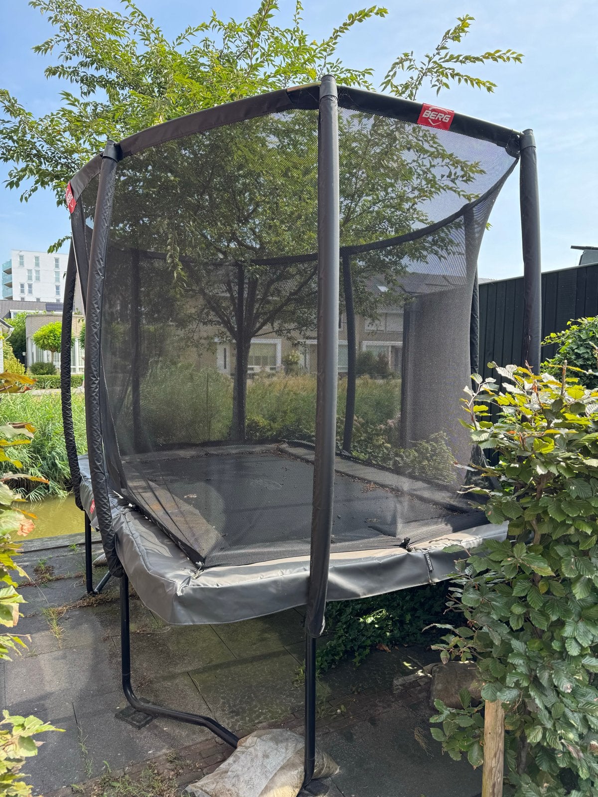 BERG Trampoline Favorit 330 met veiligheidsnet, Kinderen en Baby's, Ophalen, Gebruikt