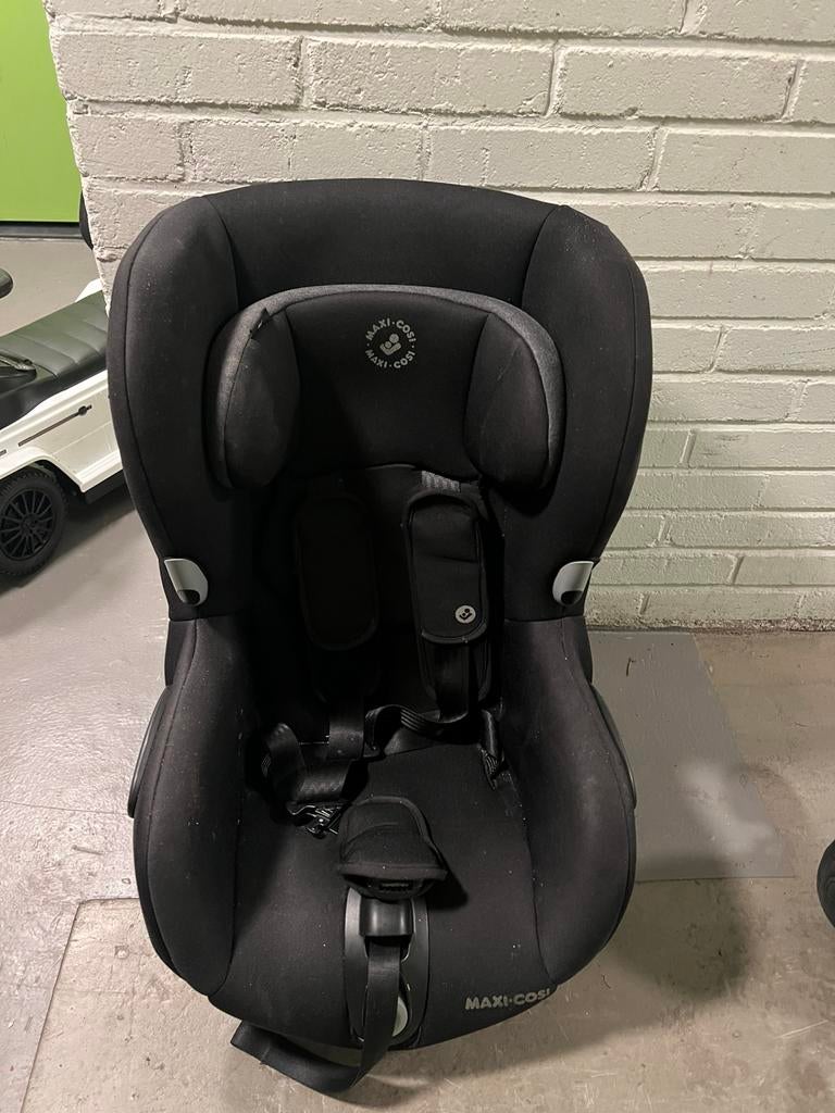 Maxi Cosi axiss autostoel, Kinderen en Baby's, Autostoeltjes, Ophalen, Autogordel, 9 t/m 18 kg, Zo goed als nieuw