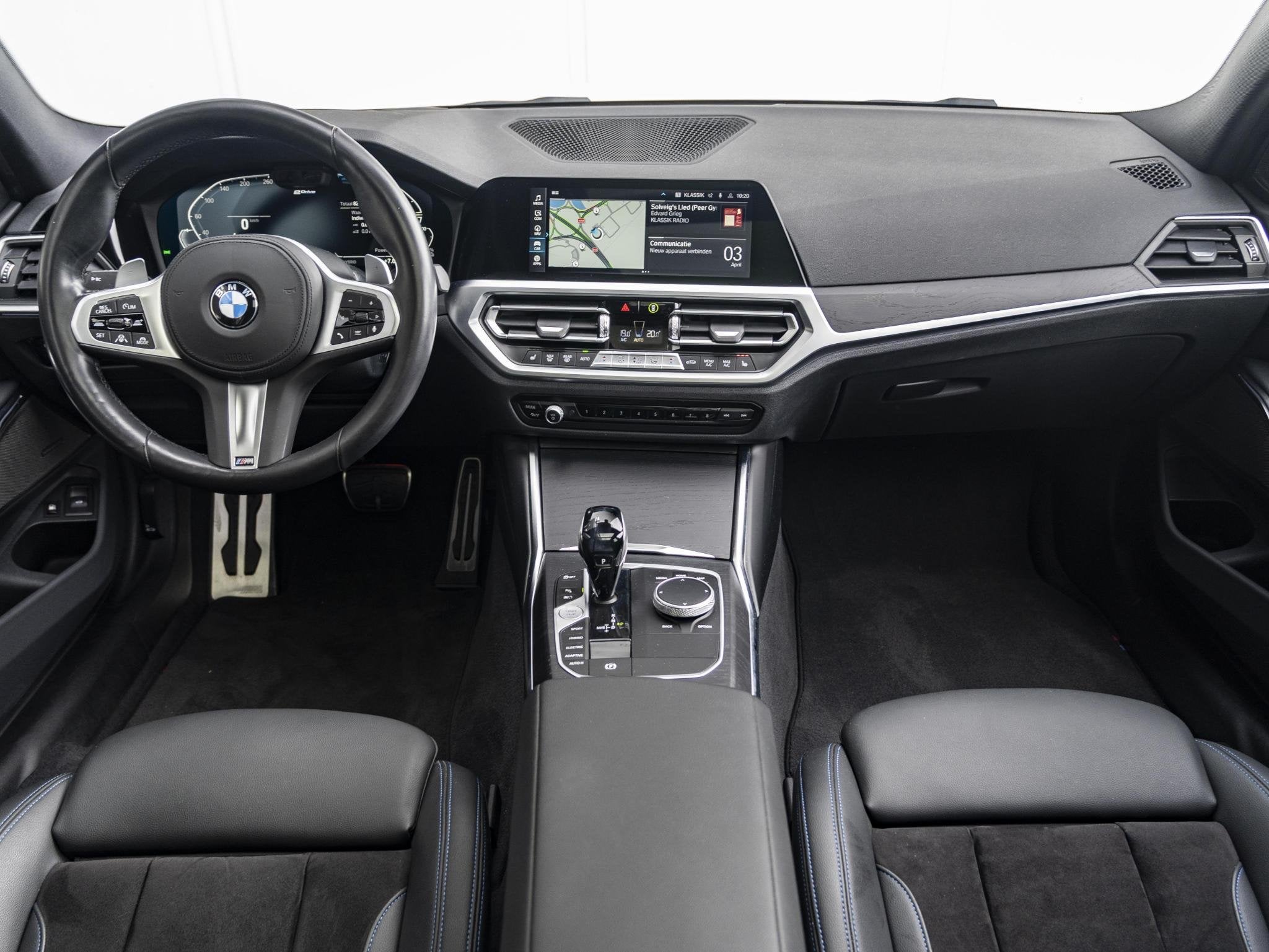 BMW 3 Serie Touring 330e SoH 87% | M Sport | Innovationspakk, 1998 cc, Gebruikt, 4 cilinders, Met garantie (alle)
