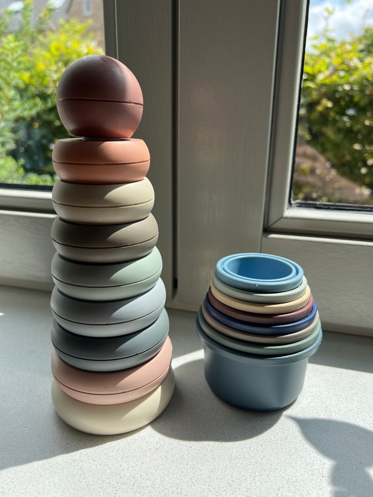 Mushie Stapeltoren en Stapelbekers Set - Siliconen Speelgoed, Ophalen, Gebruikt, Overige typen
