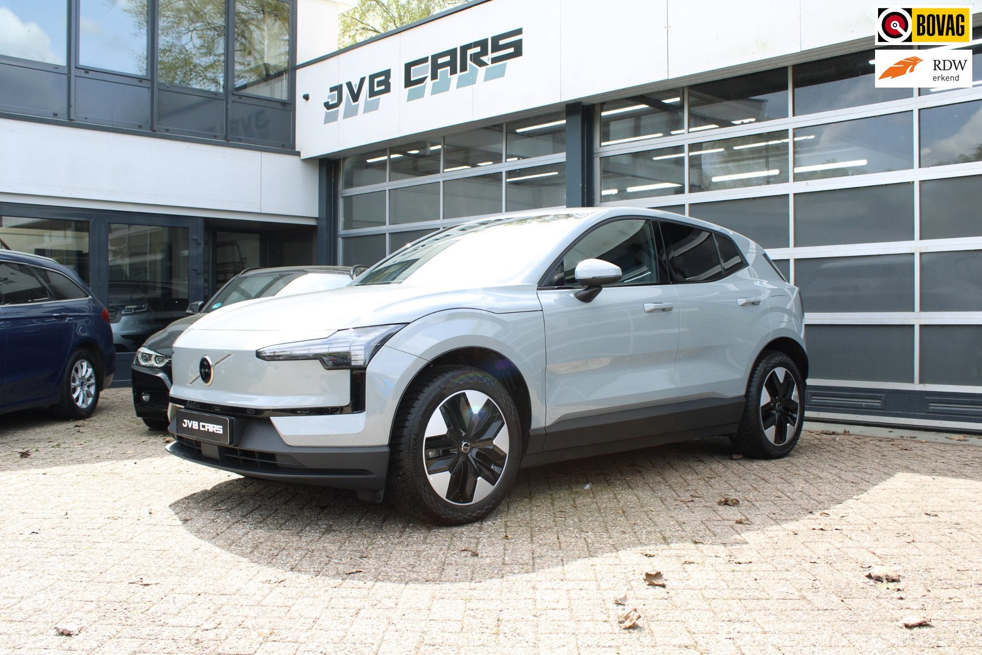 Volvo EX30 Single Motor Extended Range Core 69 kWh, Automaat, Gebruikt, EX30, Origineel Nederlands