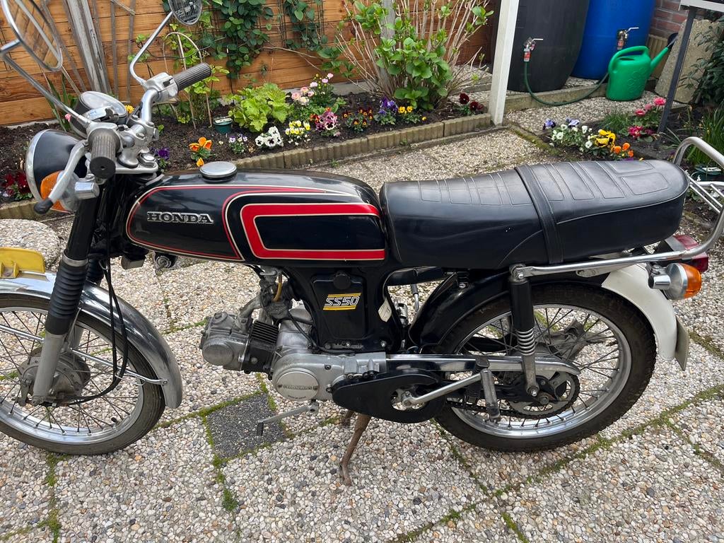 Honda brommer SS50Z Jubileum uitvoering., Fietsen en Brommers, Brommers | Honda, Ophalen, Gebruikt, Overige modellen, Maximaal 45 km/u