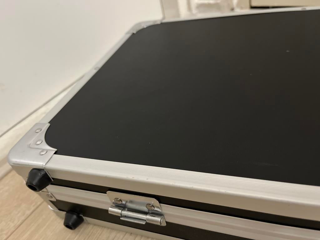 DJ flight case / DJ reis koffer, Ophalen of Verzenden, Zo goed als nieuw, Overige instrumenten, Flightcase