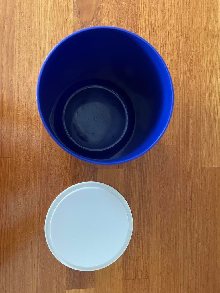 Tupperware bewaarbus blauw met wit deksel, Ophalen of Verzenden, Gebruikt, Blauw, Bus of Trommel