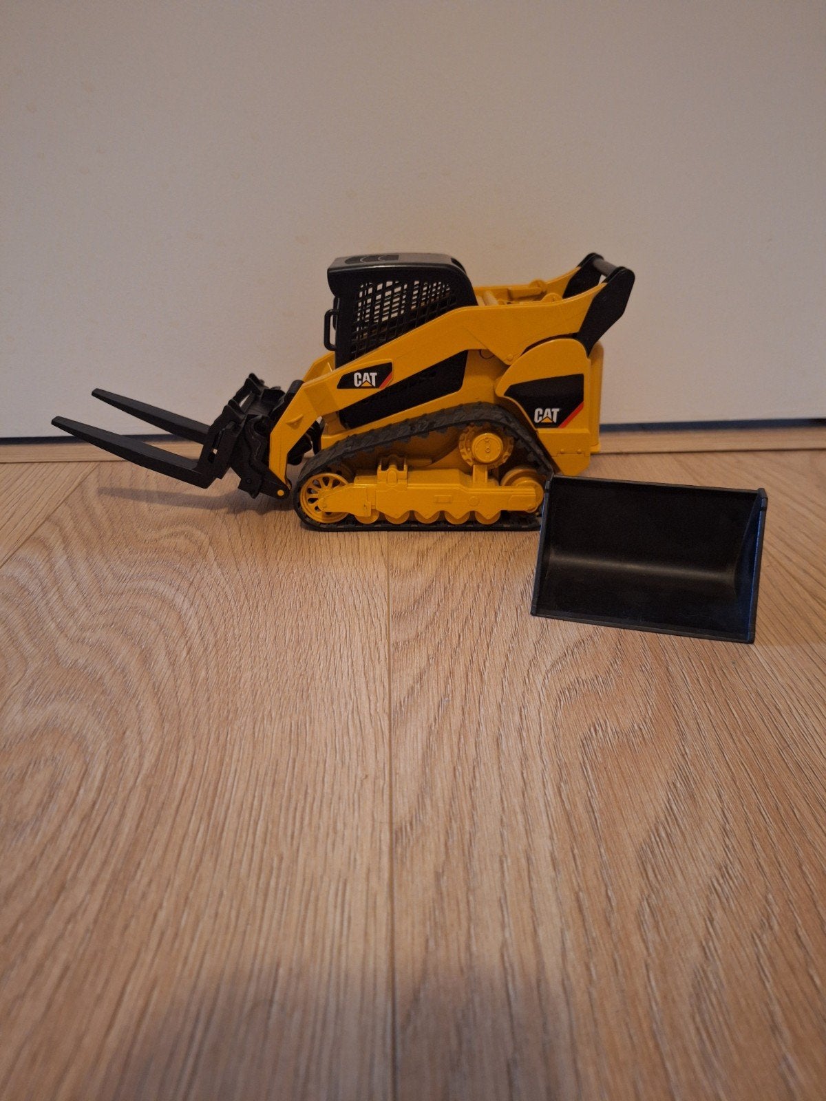 Bruder Caterpillar met extra bak., Ophalen of Verzenden, Gebruikt