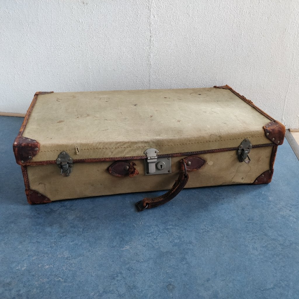 WWII British Royal Navy Suitcase Koffer, Verzamelen, Militaria | Tweede Wereldoorlog, Ophalen, Marine, Engeland, Embleem of Badge