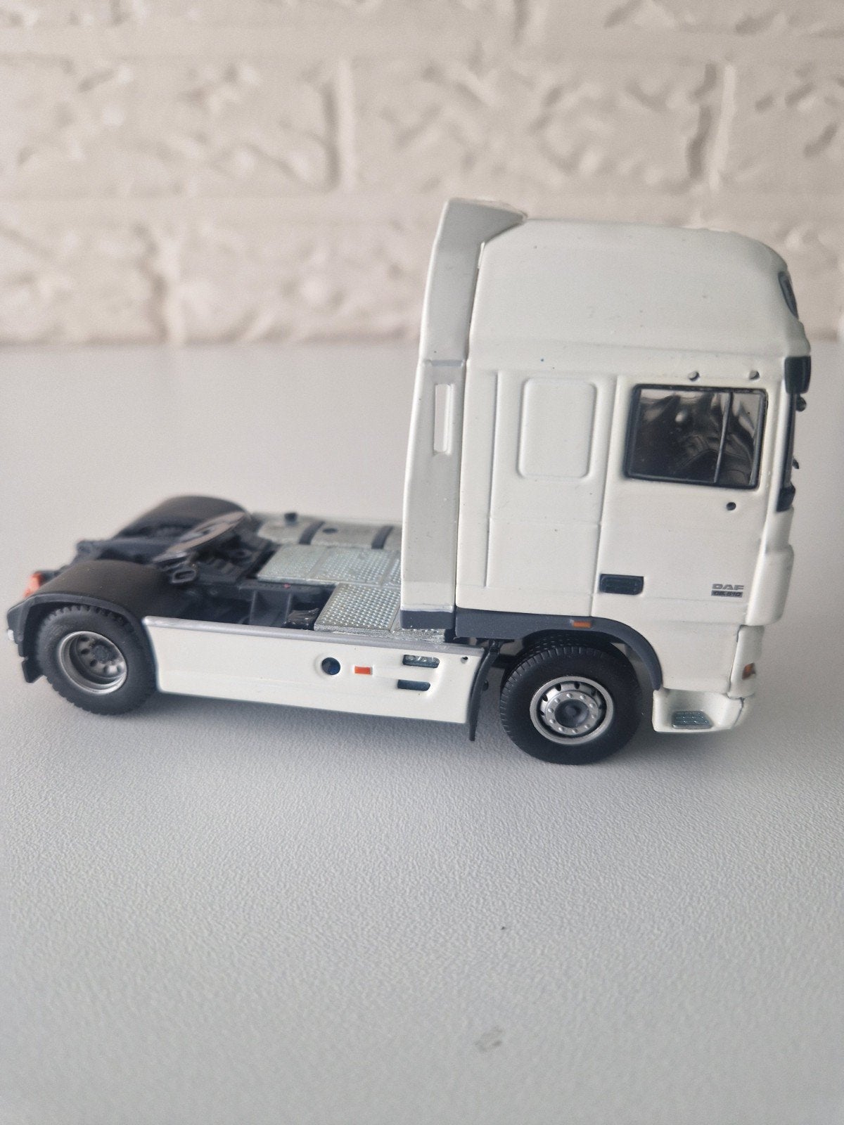 Tekno Daf XF105, Hobby en Vrije tijd, Modelauto's | 1:50, Ophalen of Verzenden, Gebruikt, Bus of Vrachtwagen, Tekno