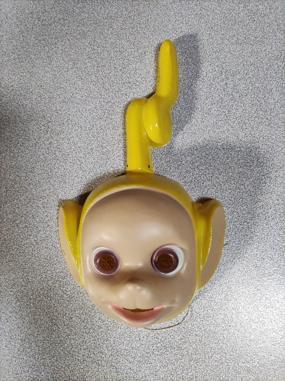 Teletubbie masker geel Laa-Laa, Ophalen of Verzenden, Zo goed als nieuw, Jongen of Meisje