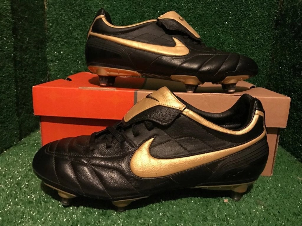nike tiempo r10 ronaldinho t90 ctr360 soccer shoes 8,5 7,5 4, Gebruikt, Maat XS of kleiner, Schoenen, Ophalen of Verzenden