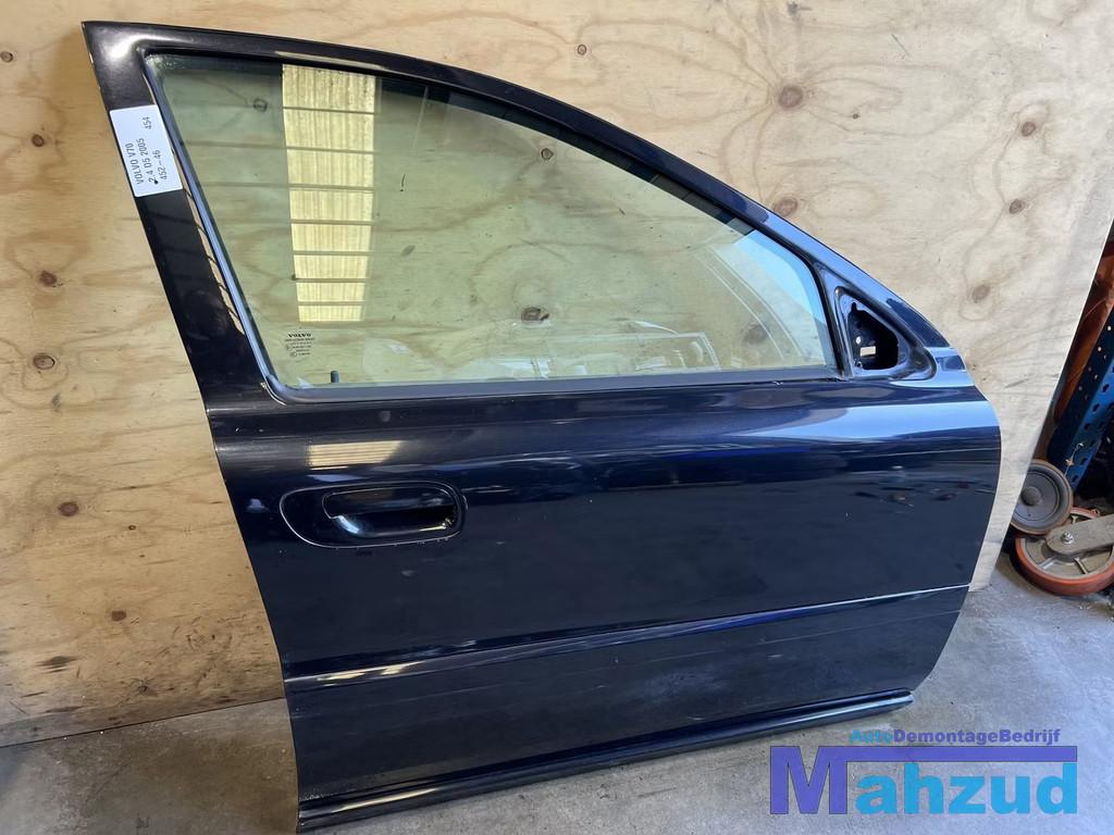 VOLVO V70 Zwart 45246 rechts voor deur 1999-2007, Auto-onderdelen, Carrosserie en Plaatwerk
