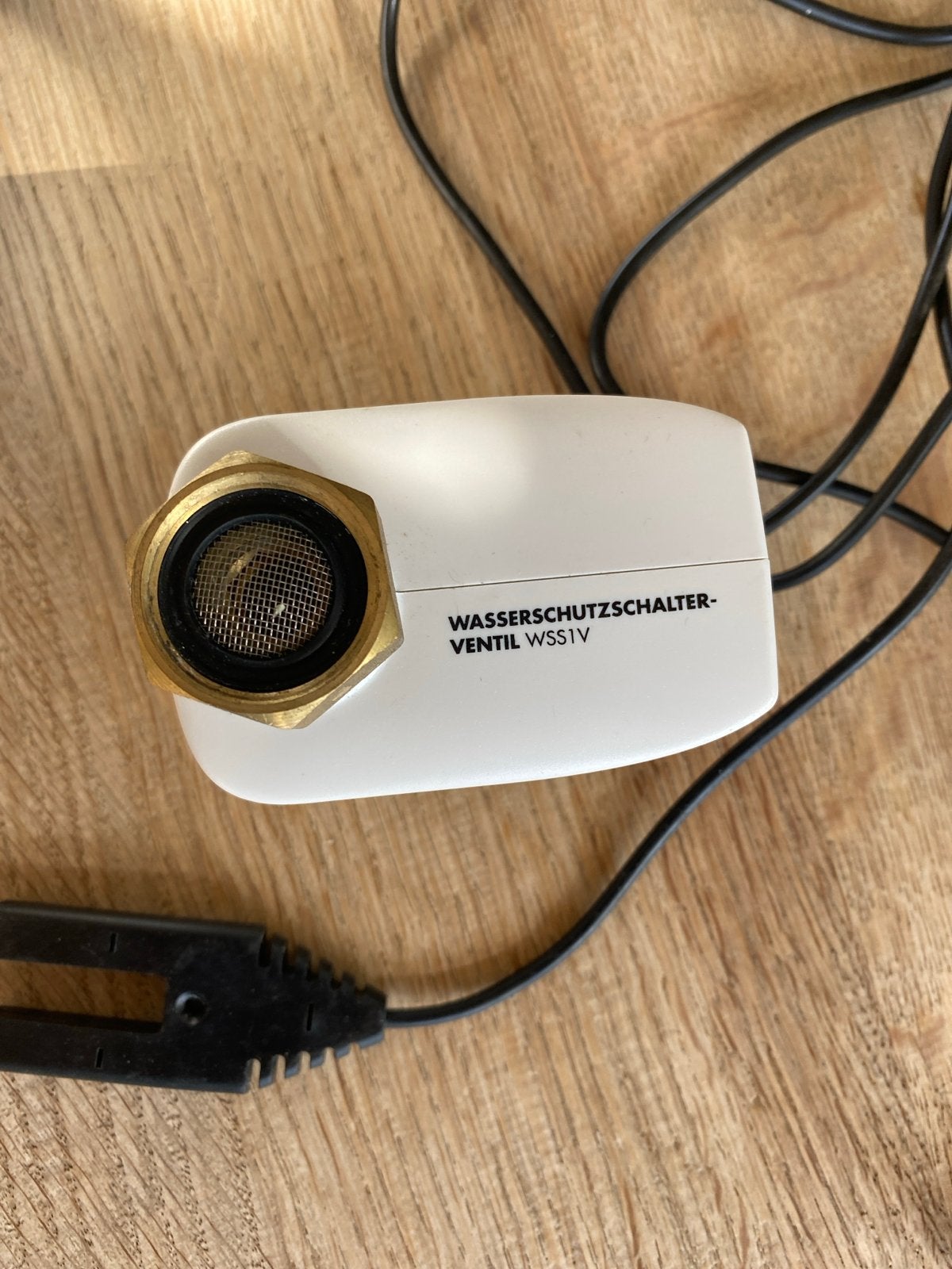 Foto 2 van HTRONIC Waterbeveiligingsschakelaar met ventiel WS51V