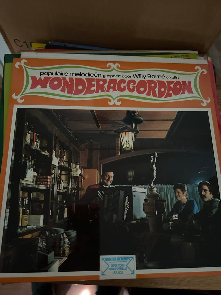 Willy Borné - Wonderaccordeon LP (Populaire Melodieën), Ophalen of Verzenden, Gebruikt, 12 inch