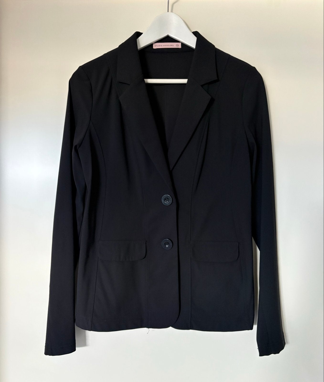 Studio Anneloes blazer travelstof zwart XS, Kleding | Dames, Zwart, Nieuw, Ophalen of Verzenden, Jasje