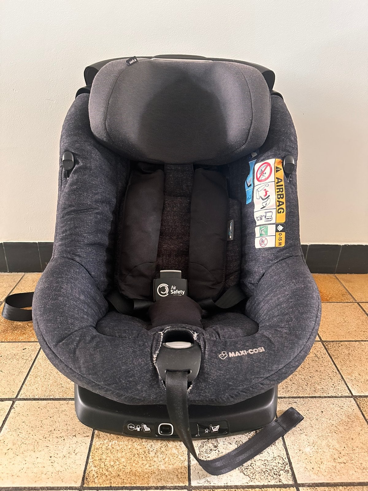 Autostoel maxi cosi axissfix air donkergrijs, Ophalen, 0 t/m 18 kg, Zo goed als nieuw, Isofix