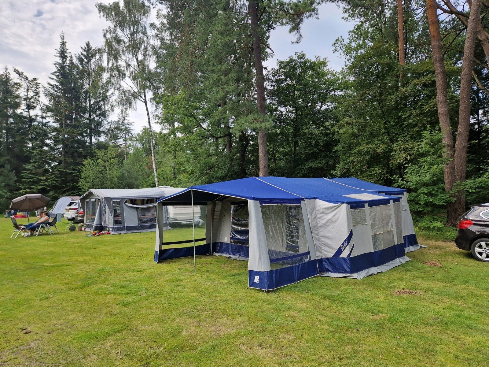 Ruime raclet vouwwagen met voortent en luifel., Ophalen, Tot en met 6