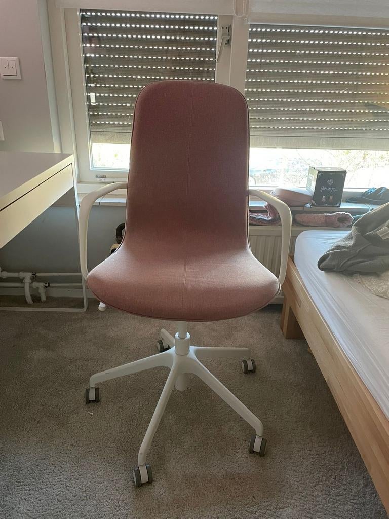IKEA Bureaustoel 'LÅNGFJÄLL' Roze, Ophalen, Zo goed als nieuw, Roze, Bureaustoel