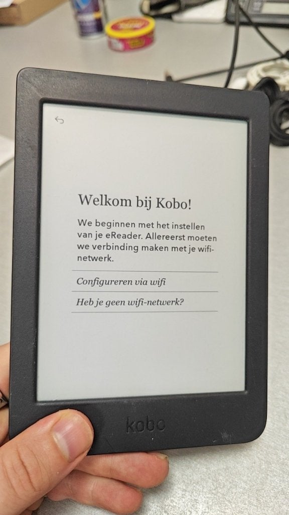 Kobo Nia E-reader (N306) - met oplaadkabel, Ophalen of Verzenden, Gebruikt, 6 inch of minder, 8 GB