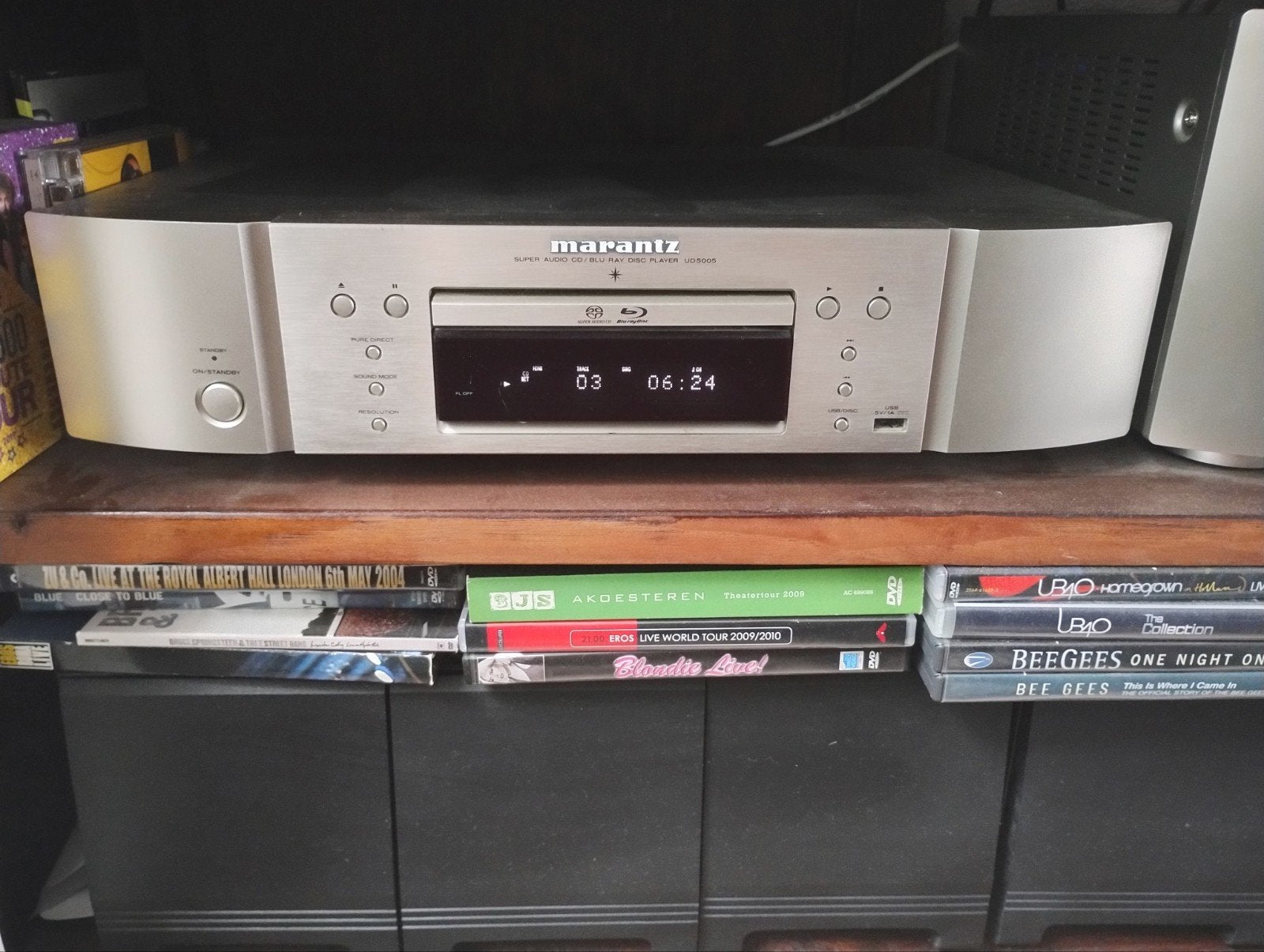 Foto 5 van Marantz SR7013 Atmos 4K Spotify phono + BluRay Kef C5 boxen