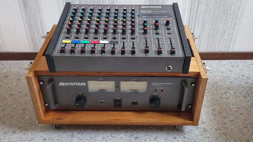 Mengpaneel en eindversterker, Muziek en Instrumenten, Mengpanelen, Ophalen, Zo goed als nieuw, 5 tot 10 kanalen, Microfooningang