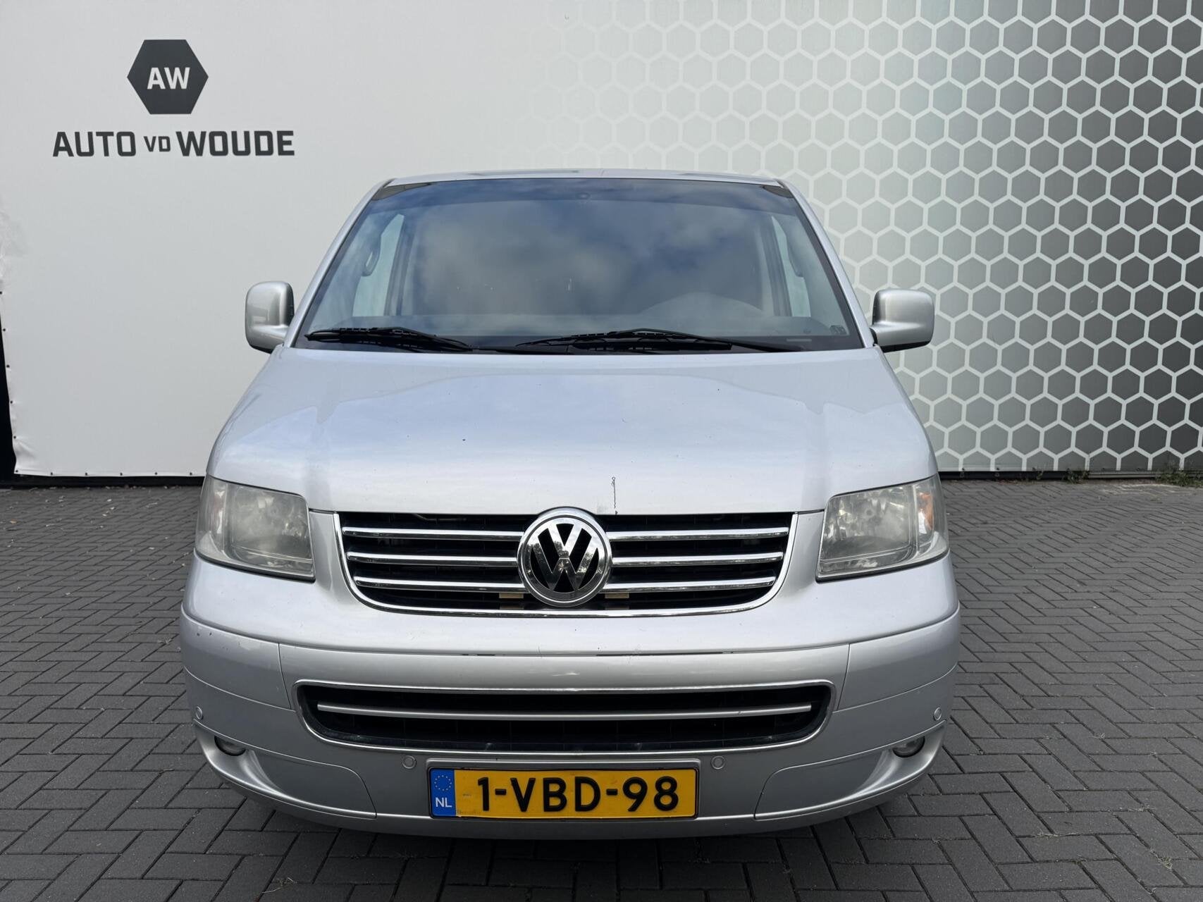 Volkswagen Transporter 2.5 TDI L2H1 Enkele cabine Automaat, Auto's, Automaat, Gebruikt, Zwart, Volkswagen