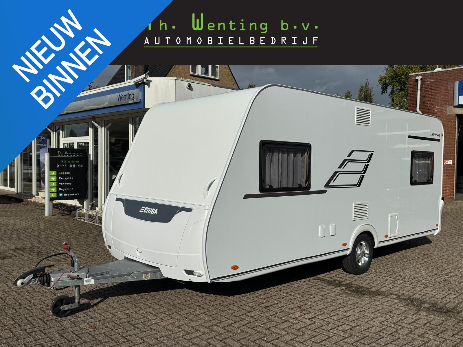 Hymer Eriba Living 555 XL Elegance / Comfort uitvoering, Caravans en Kamperen, Rondzit, 7 tot 8 meter, Particulier, Hymer