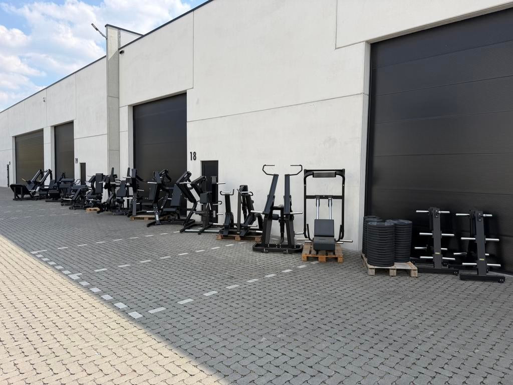 Technogym Pure Strength set black on black!! 14 toestellen, Ophalen, Zo goed als nieuw, Overige typen