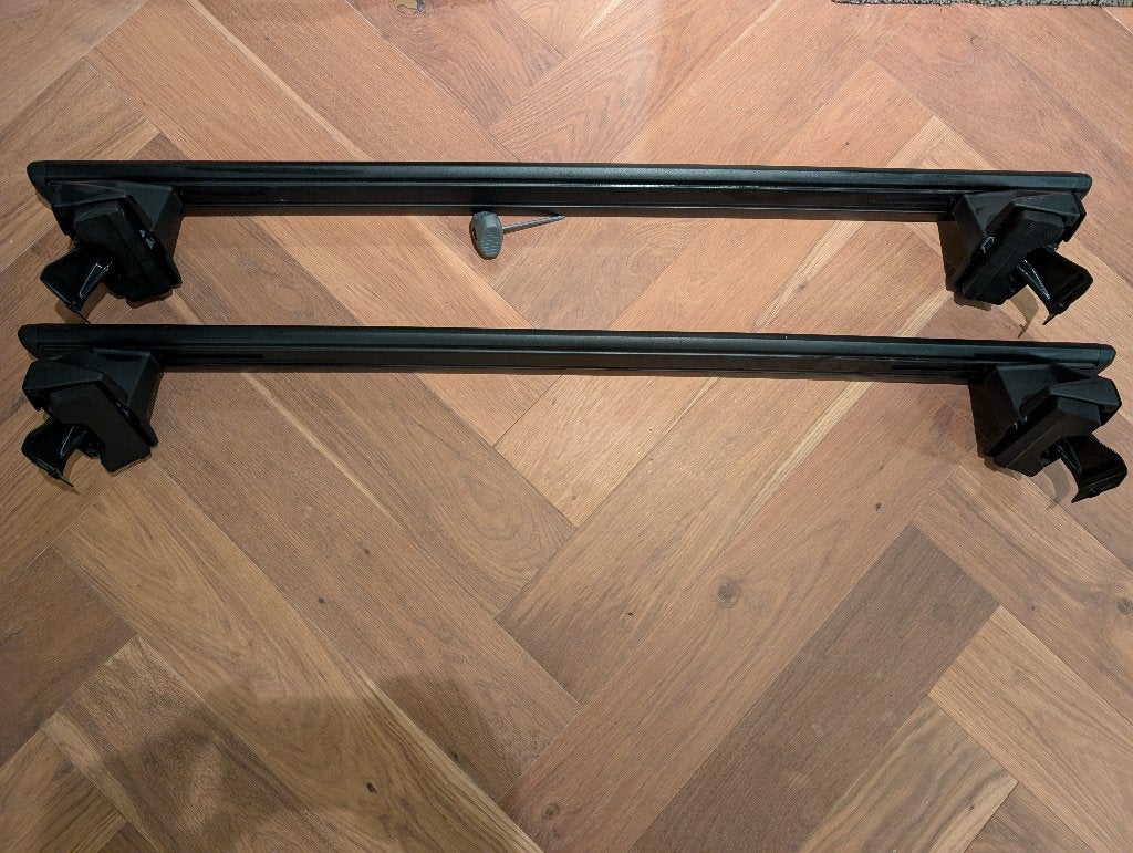Thule WingBar Evo Black dakdragers – Polestar 2, Ophalen, Zo goed als nieuw