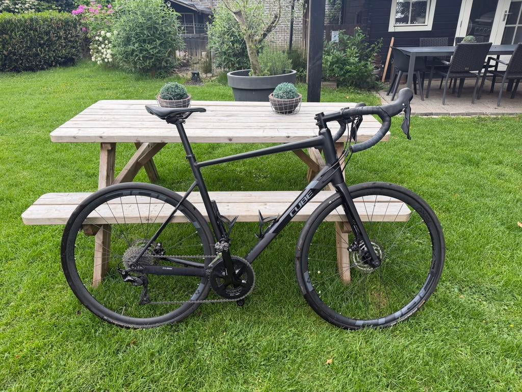 Cube Attain SL Shimano 105 Disc, Fietsen en Brommers, Overige merken, 28 inch, Heren, Aluminium