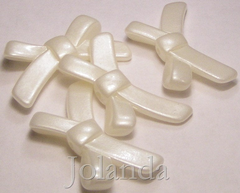 0367 Lelie Witte Strikken Acryl Kralen (18 mm), Ophalen of Verzenden, Nieuw, Kraal