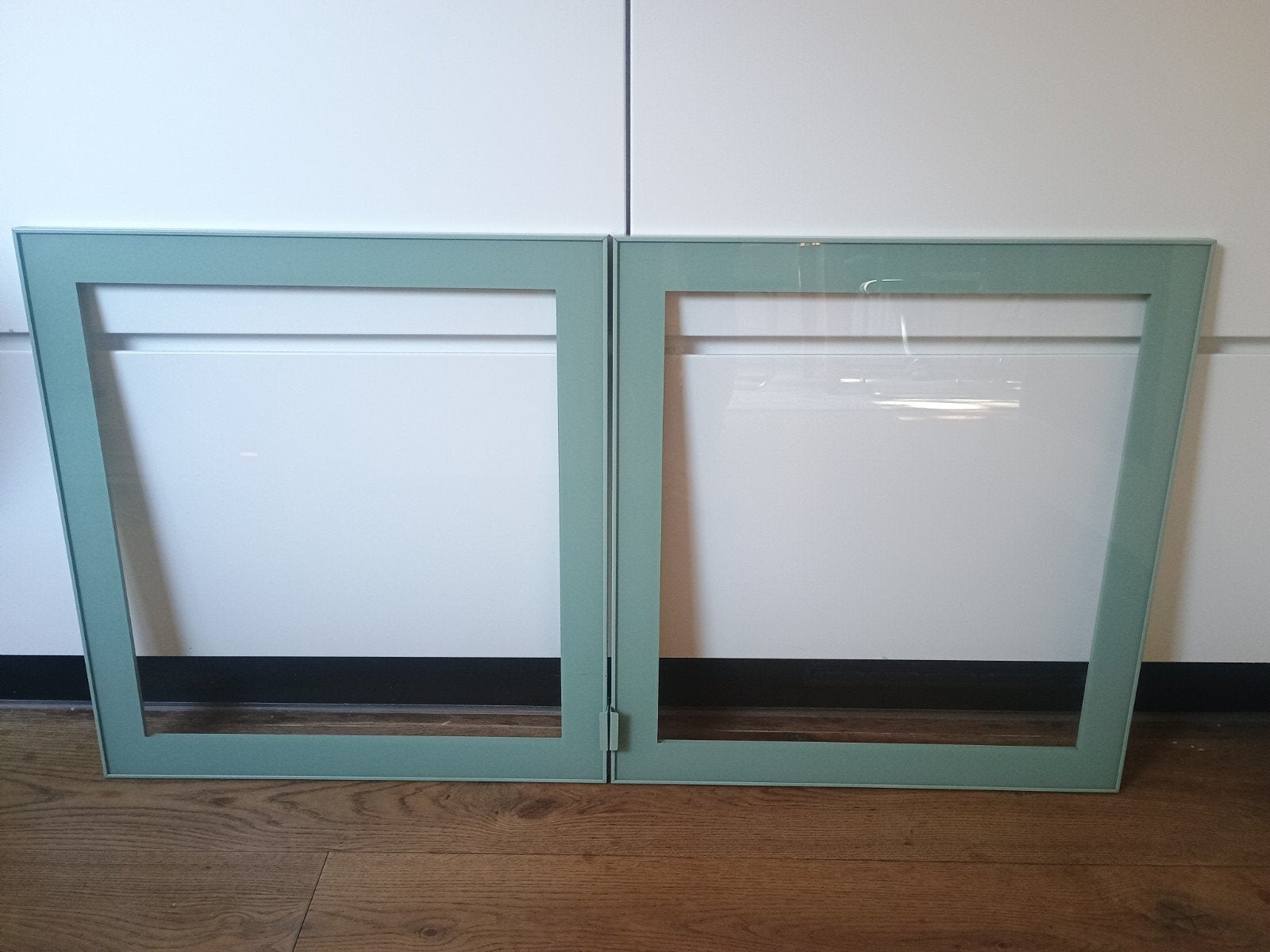 IKEA GLASSVIK vitrinedeurtjes 60x64 cm (set van 2), Ophalen, Gebruikt, 50 tot 100 cm, Glas