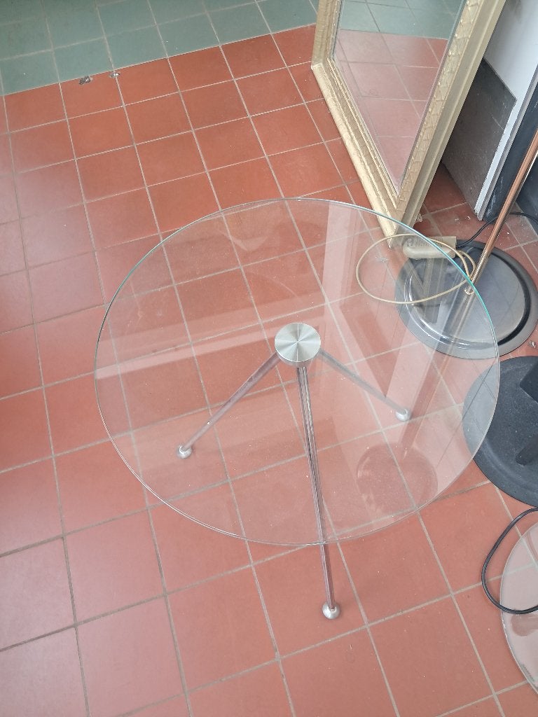Ronde bijzettafel glas met chromen driepoot  CS27341, Minder dan 55 cm, Gebruikt, Rond, Glas