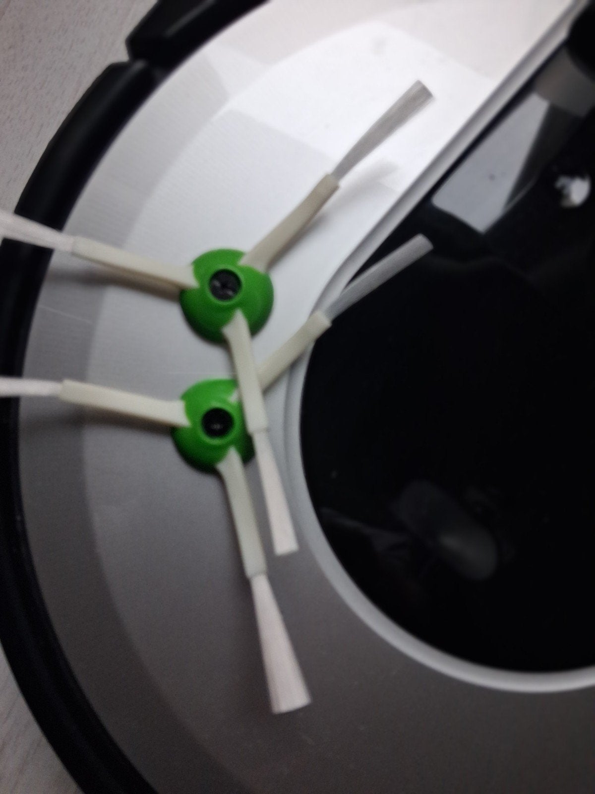Foto 9 van Roomba  I7  i-robet