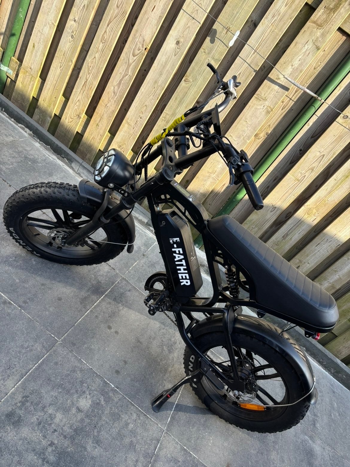 Fatbike v20 - Zo goed als nieuw, Fietsen en Brommers, Elektrische fietsen, Zo goed als nieuw, 51 tot 55 cm, 50 km per accu of meer
