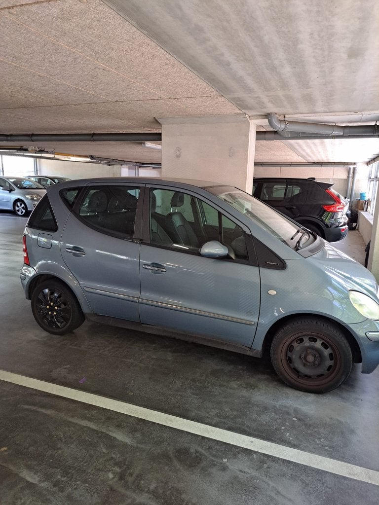 Mercedes-Benz A-Klasse 1.4 A140 2002 Blauw, Voorwielaandrijving, 1005 kg, 40 €/maand, 4 cilinders