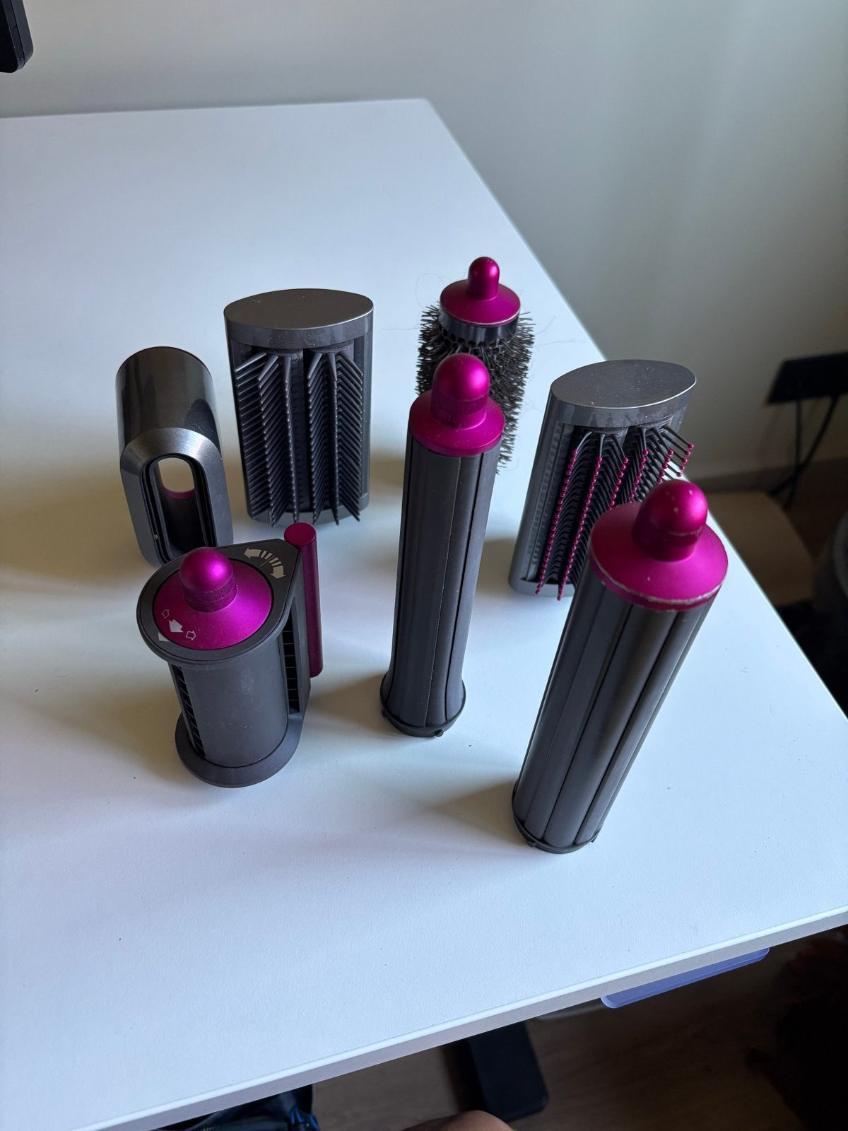 Dyson Airwrap opzetstukken - lang; Dyson Airwrap Attachments, Ophalen of Verzenden, Zo goed als nieuw, Haarverzorging