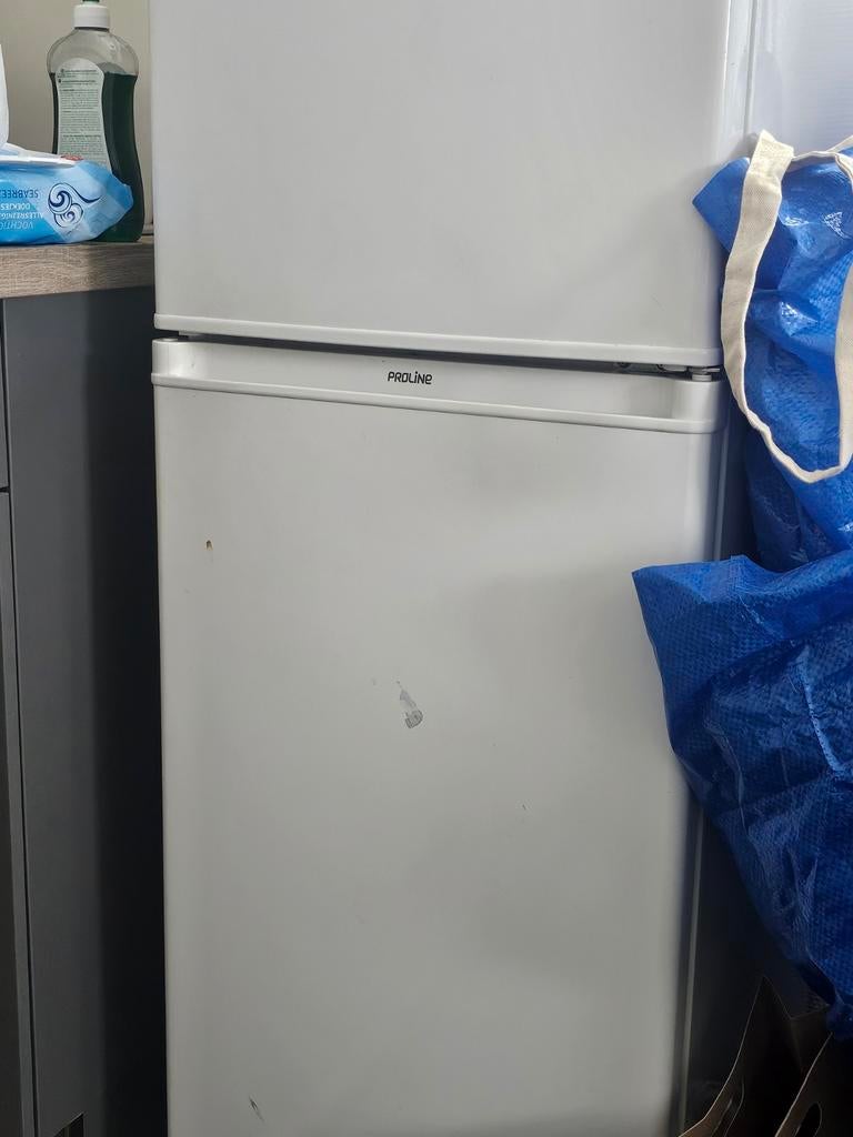Proline Koelkast met Vriesvak - 1.3m - Goede Staat, Witgoed en Apparatuur, Ophalen, Gebruikt, Met vriesvak, 120 tot 140 cm