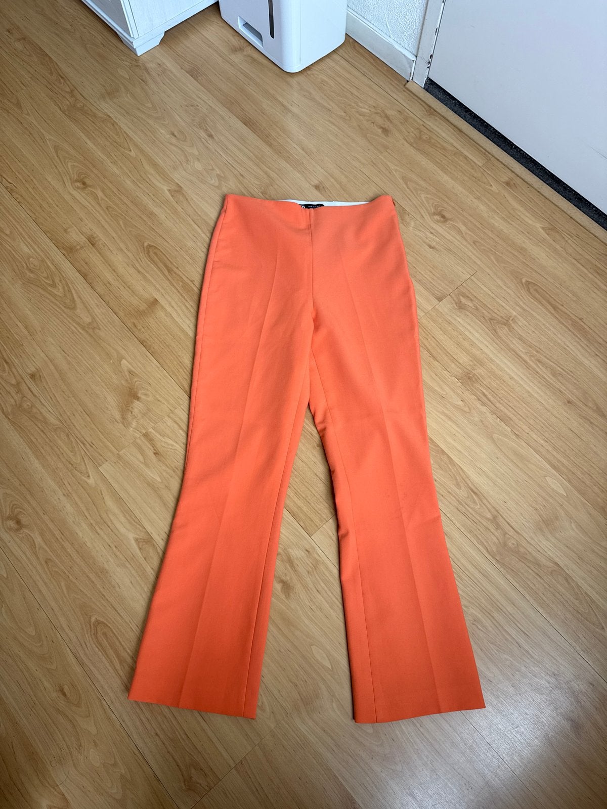 Zara oranje flared broek maat M, Maat 38/40 (M), Oranje, Ophalen of Verzenden, Zo goed als nieuw